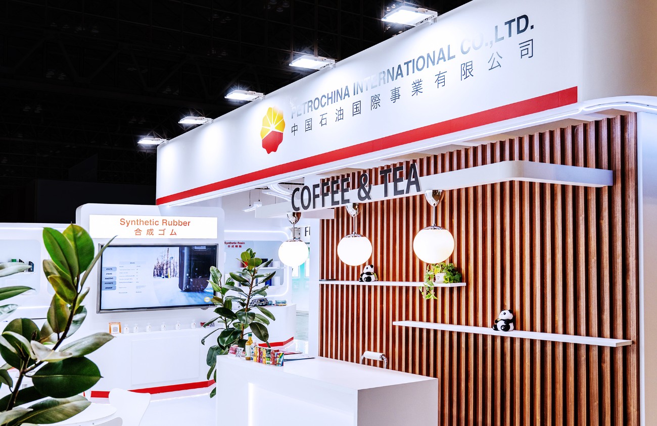 中国石油国際事業日本株式会社様のブース